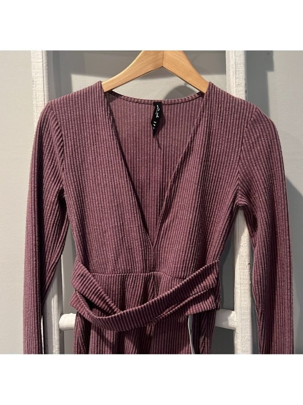Urban Outfitters cotton Purple Ribbed Long Sleeve belted Romper nwt small - Picture 3 of 11